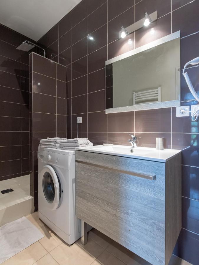 Legend- Parking Prive Gratuit- Terrasse Privee- Wifi - Convert - Alimentec Bourg-en-Bresse Eksteriør billede