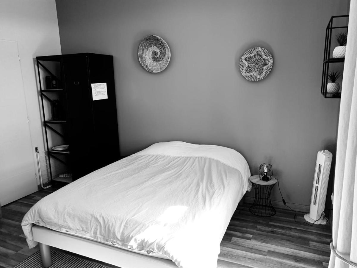 Legend- Parking Prive Gratuit- Terrasse Privee- Wifi - Convert - Alimentec Bourg-en-Bresse Eksteriør billede